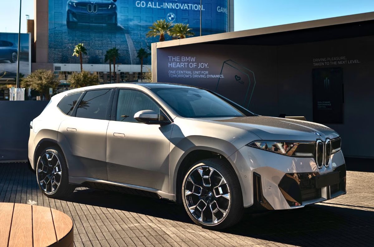 Read more about the article BMW iX3 at CES 2026 showcased with next-gen tech features – Introduction