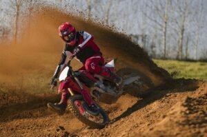 Read more about the article Ducati Desmo450 MX Factory Revealed – Introduction