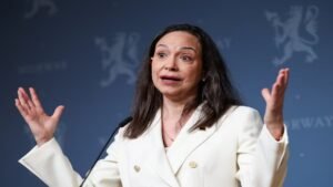 Read more about the article Trump sets up meeting with Venezuelan opposition leader Machado – Firstpost