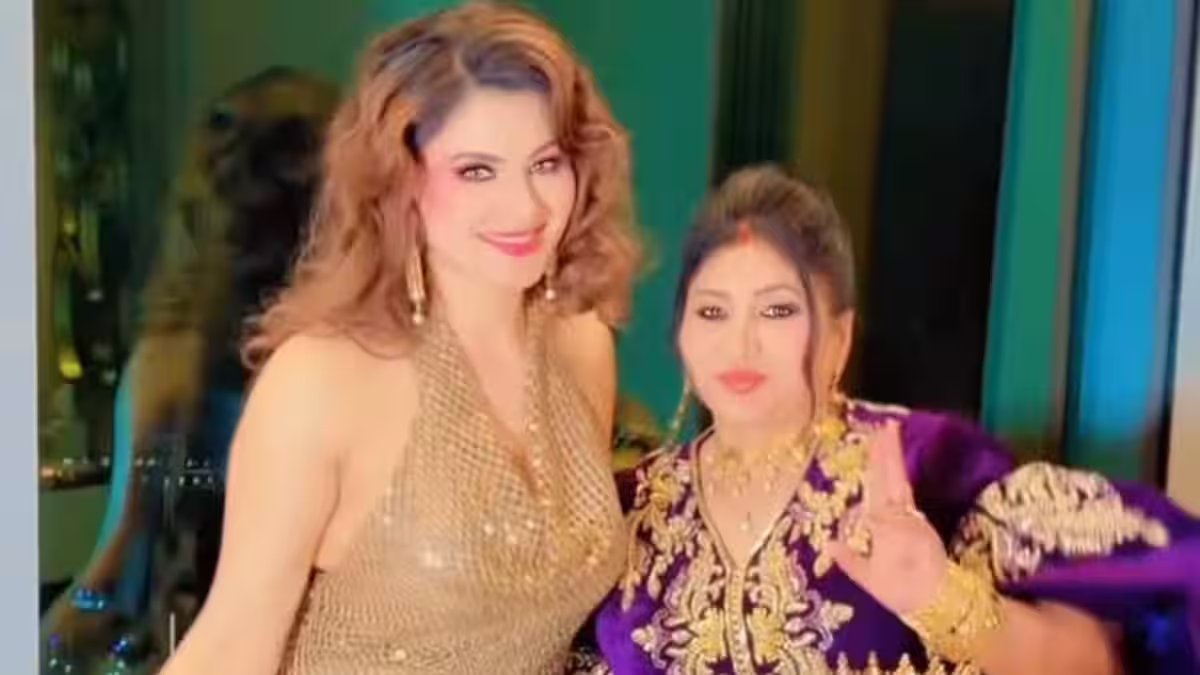 Urvashi Rautela celebrates her mother's birthday at world's tallest hostel, shares glimpse of her 24-carot gold crown cake- Watch – Firstpost