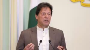 Read more about the article Imran Khan’s family questions credibility of medical report citing improvement in eyesight – Firstpost