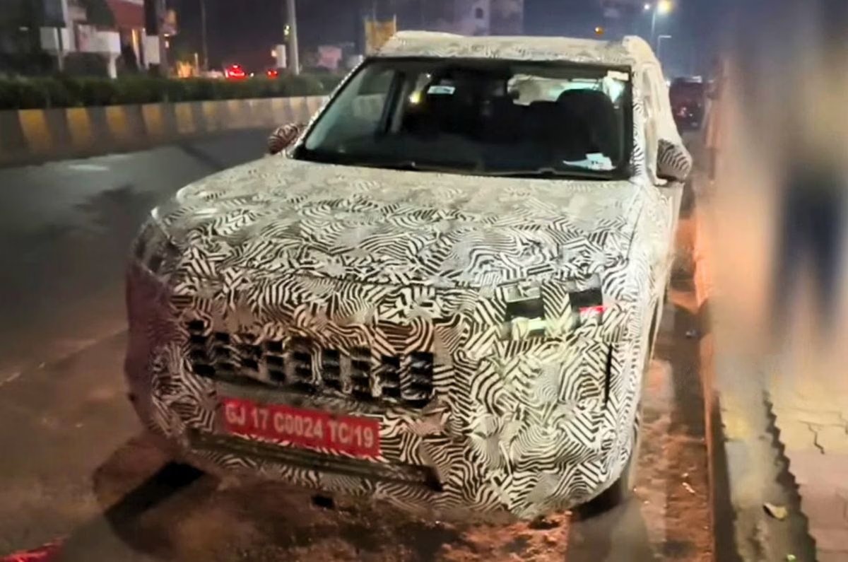 Read more about the article New MG plug-in hybrid SUV spied on test in India – Introduction