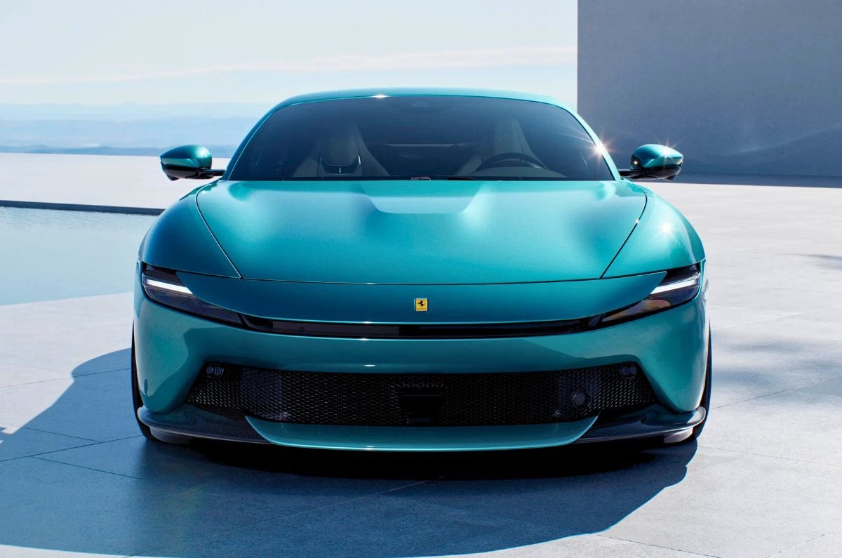 Ferrari expected to reveal the Amalfi Spider in March 2026 - Introduction