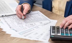 Read more about the article E-Commerce and travel sectors lead in consumer refunds, govt data reveals ₹52 crore recovered