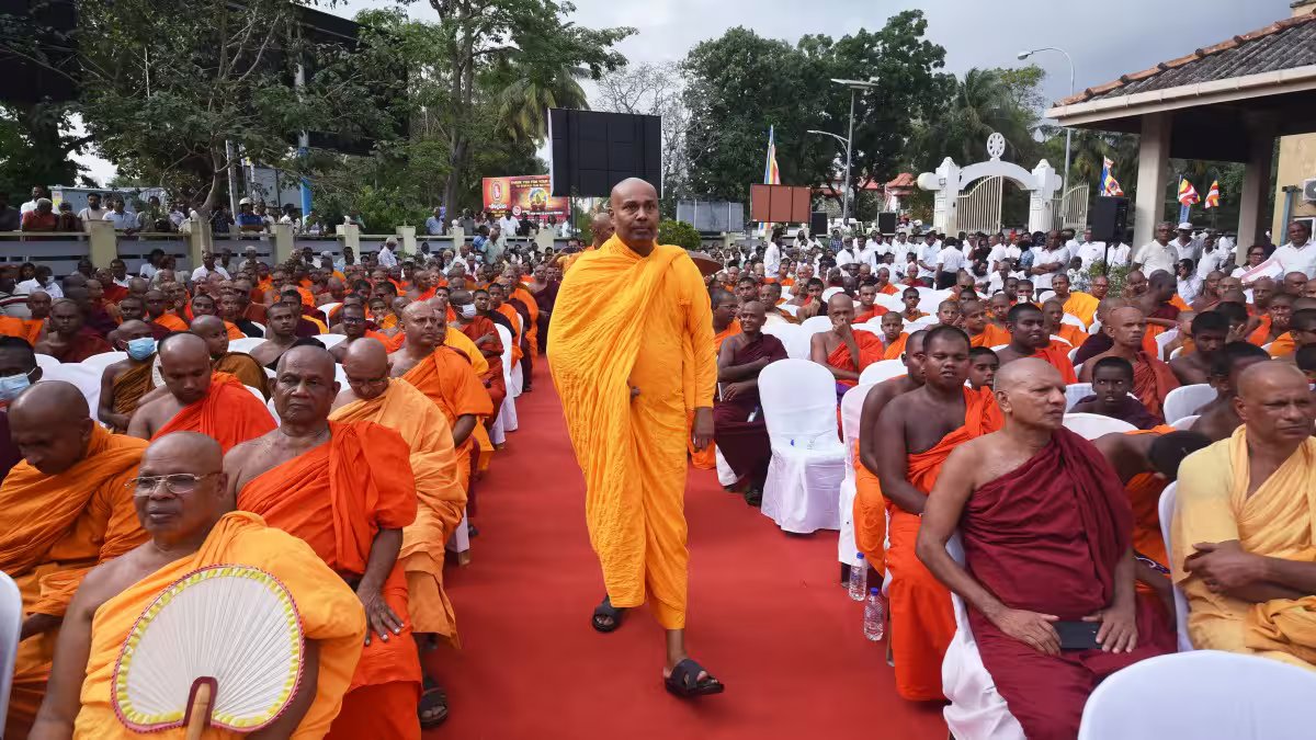 Buddhist monks rally in Colombo against disrespect of religion – Firstpost