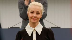Read more about the article Alexei Navalny’s wife calls Putin ‘murderer’ after poisoning claim – Firstpost