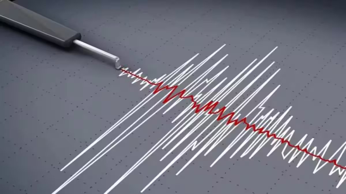 Earthquake of magnitude 5.5 hits Bangladesh, tremors felt in Kolkata – Firstpost