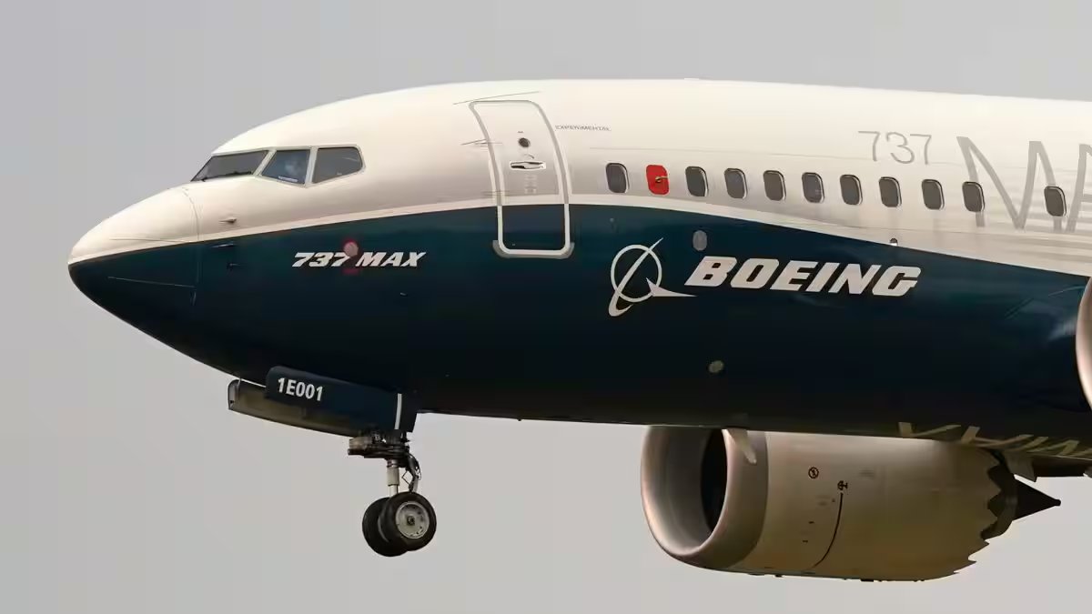 Vietnamese airlines ink $30 billion Boeing deals amid US trade talks – Firstpost