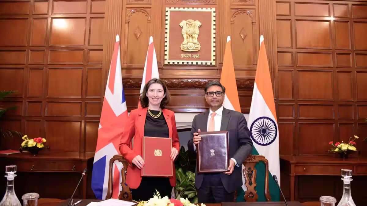 India & UK sign social security agreement, tech firms like TCS & Infosys to benefit – Firstpost