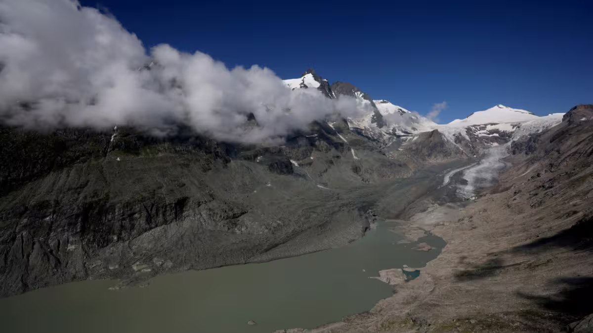 How an Austrian climber left his girlfriend to die on high frozen mountain – Firstpost