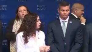 Shehbaz Sharif ‘sidelined’ at Trump’s ‘Board of Peace’ meet as Pakistan falters on Gaza – Firstpost