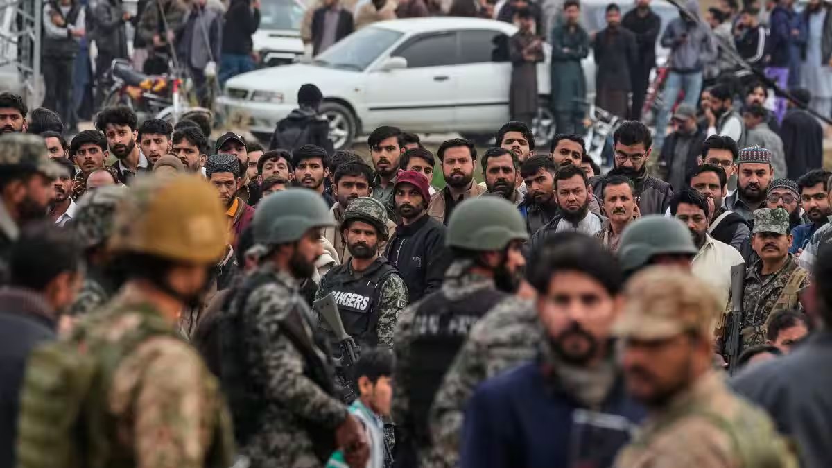 US embassy in Pakistan issues security alert after Islamabad mosque blast – Firstpost