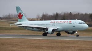 Read more about the article Air Canada suspends Cuba flights amid looming jet fuel shortage – Firstpost