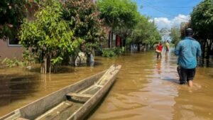 Read more about the article Colombia floods kill 22 – Firstpost