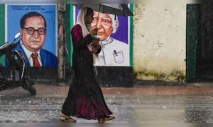 Read more about the article Govt imposes minimum import price for umbrellas at Rs 100 per piece