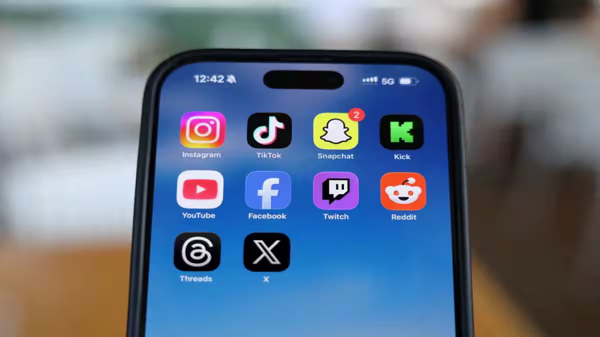 Government cuts social media takedown deadline to 3 hours, tightens rules on AI content – Firstpost
