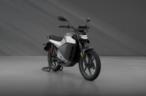 Read more about the article Ola Electric Roadster price cut to Rs 79,999 – Introduction