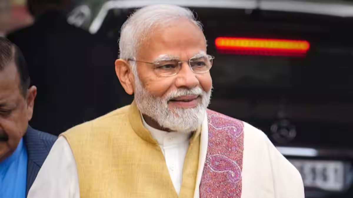 PM Modi speaks to Sultan of Oman, Kuwait Crown Prince amid Gulf tensions, reviews safety of Indians – Firstpost